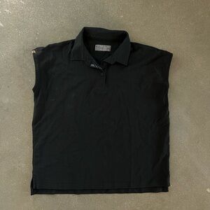 Figs Black Sleeveless Button Down Shirt